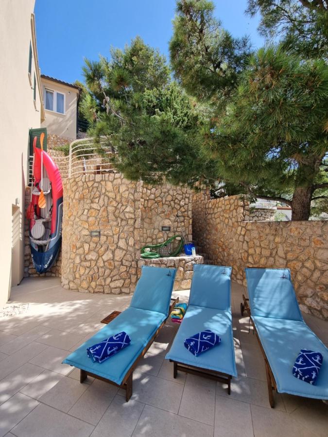 Villa Relax , With Seaview And Two Pools Near Beach Starigrad  Buitenkant foto